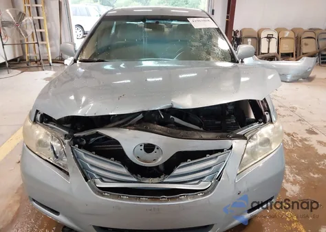 2009 Toyota Camry Le z USA, uszkodzony, nr VIN 4T1BE46K49U820741